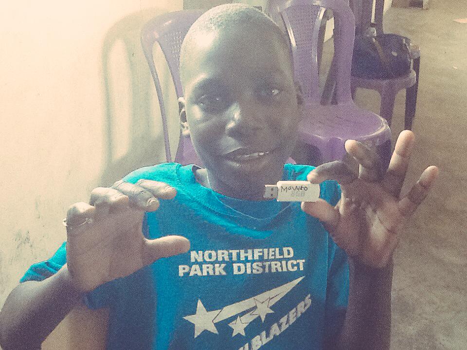 CapitalFMMw's tweet photo. First time @Keepod (&amp; PC) users aged 10 using #Keepods to set up @gmail accounts @ProjectSinthana @sITs_Malawi http://t.co/91U6nFv85j