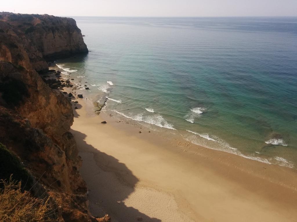 algarvetweets's tweet photo. BOM DIA BEAUTIFUL SIZZLING #ALGARVE!!! Here's to another day of incredible #weather &amp; amazing colours!
@visitportugal http://t.co/xYVcNzhlvx