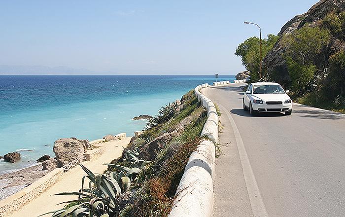 BetulaCars's tweet photo. Puntos a #revisar de su #coche para las #vacaciones este #verano. @DGTes #consejos #viajes http://t.co/E9XbQgucWS http://t.co/VfmrNDueen