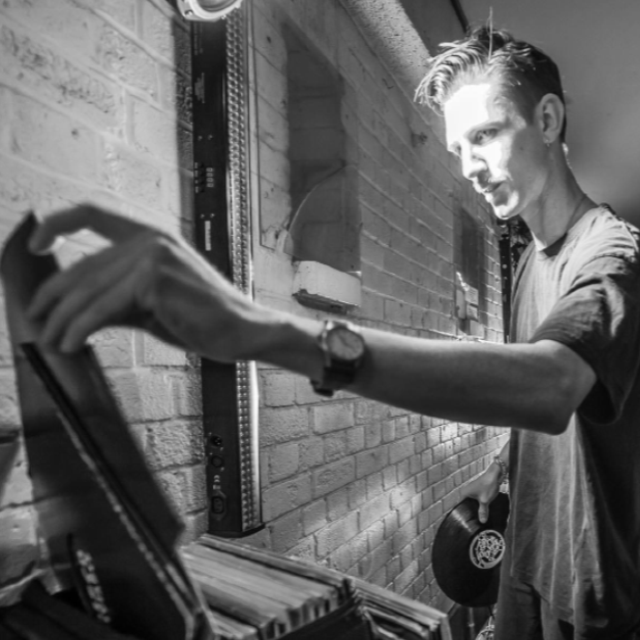 runningwild_uk's tweet photo. @LoveboxFestival presents After Dark with Running Wild at Oval Space this Friday~ Tickets: http://t.co/EkyBcbOalA http://t.co/can1Z7mI0r