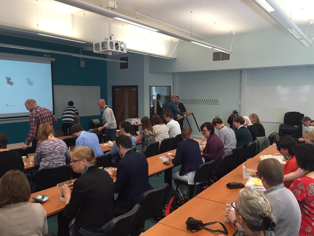TITCHinnovate's tweet photo. #D4H2015 #lego serious play http://t.co/YQowxccBtn