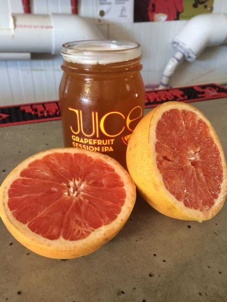 MartinHouseBrew's tweet photo. Delectable gfruit goodness is yours at World Of Beer in Fort Worth

Tonight.
6pm.
LETS PARTY http://t.co/W7lpglCtZ8