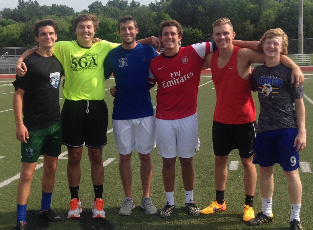 JakeBaum5's tweet photo. Once a Viking, always a Viking! #howellsoccer #vikingpride #respect @NICKJOHNS0N @themjenks http://t.co/dcy2EpnWCe