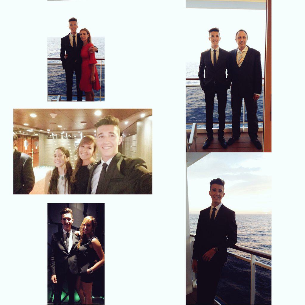 carloslavers's tweet photo. 👔👔 http://t.co/ykfuBLcacu