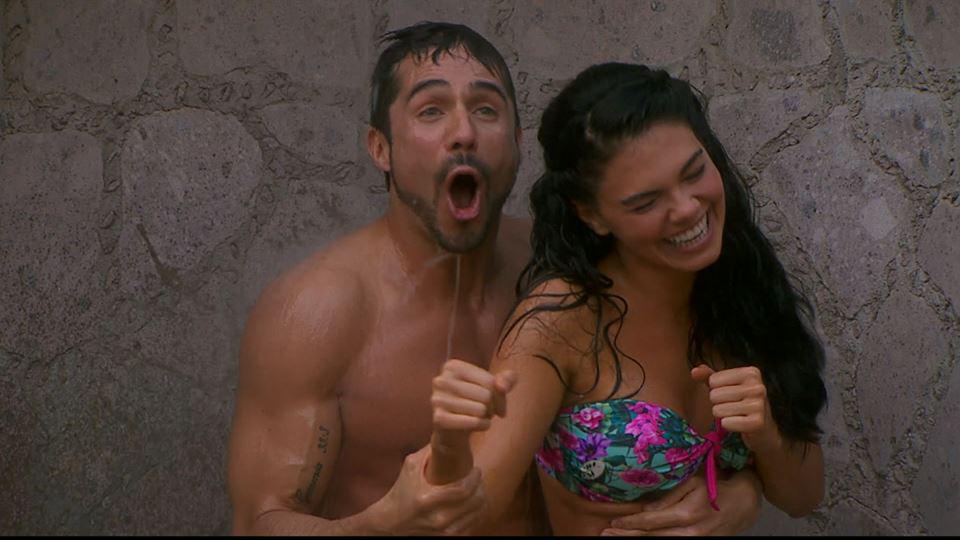 MIVAC_Brigi's tweet photo. #FiorellaTime #MIVACTime en Hungría!❤🇮🇹💍💒 @JoseRon3 @LiviaBritoP The best telenovela in the world!❤🇮🇹 @Mivac_Oficial http://t.co/vngwzPAP7K