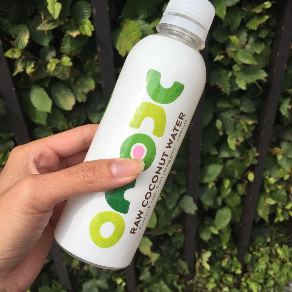 HengStella's tweet photo. Rehydrating with @Unocodrinks after a fun tennis session! #regentspark #tennis #london http://t.co/xAwaURzO08