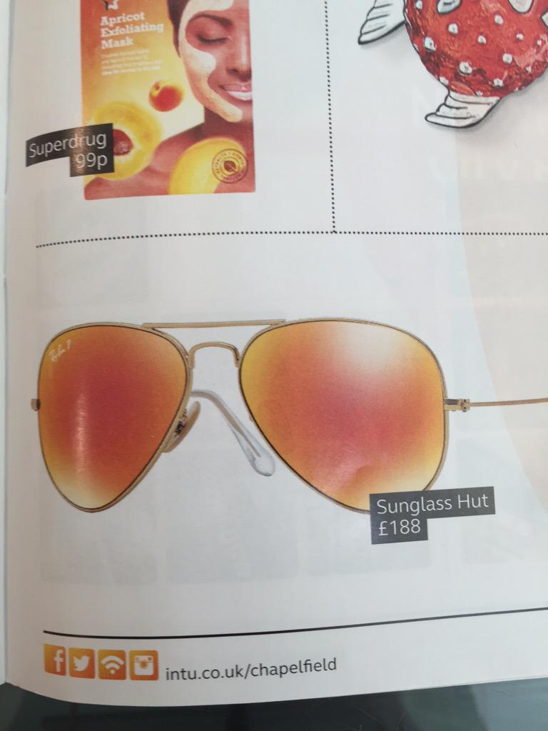 Becky_8048's tweet photo. In @intuChapelfield magazine and we made front page! 😄 #ElectifyYourSummer @LUXclusives @SGHJDunaway http://t.co/OwEziYG4GI