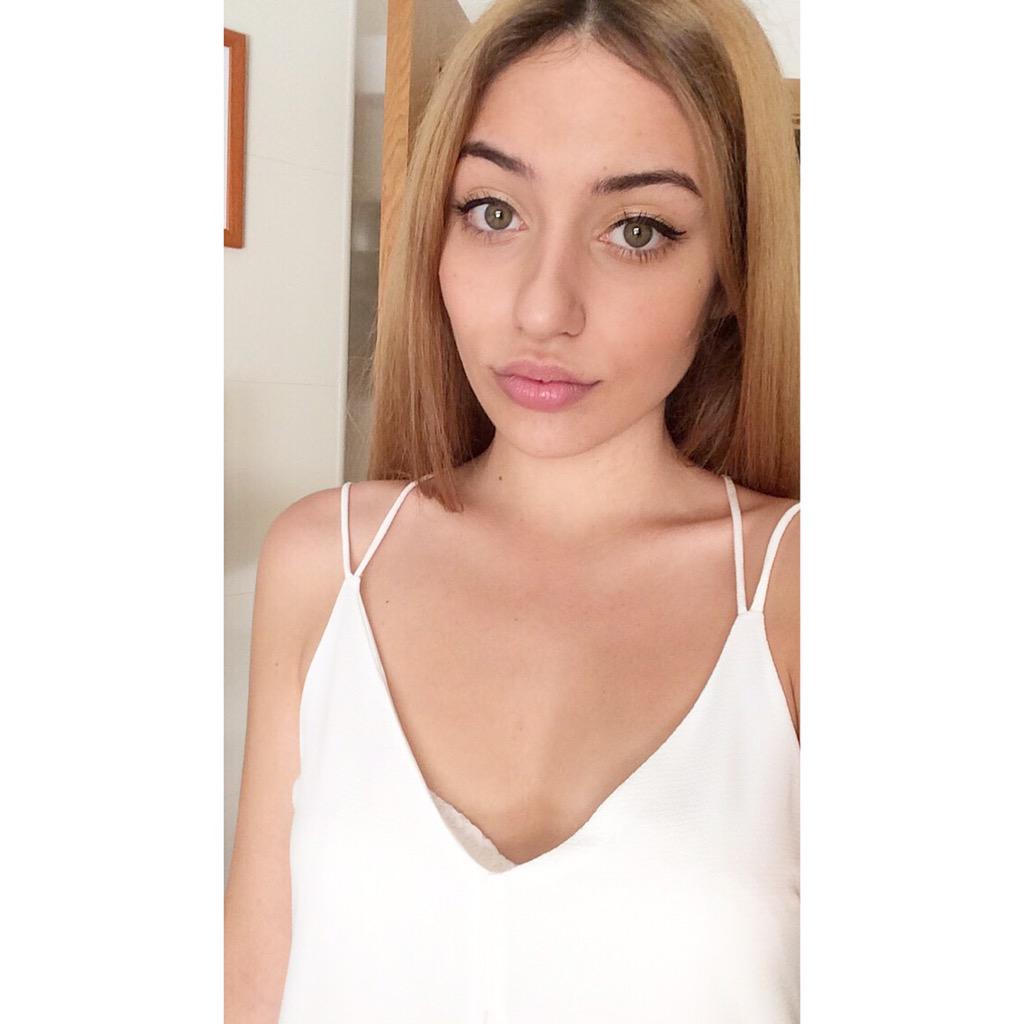 Ava