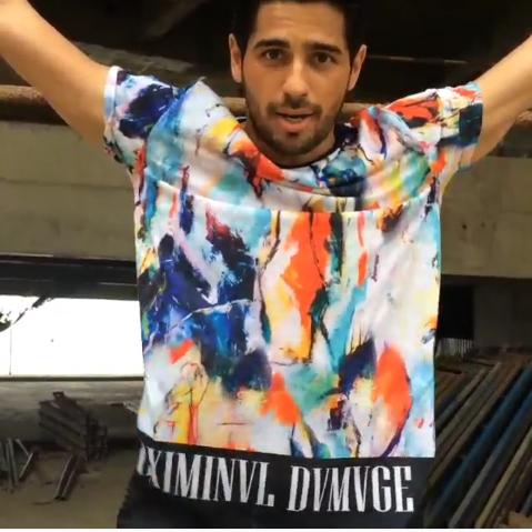 SidMFanClub's tweet photo. He is so Cool. 😍 http://t.co/LNuRIpxvlY