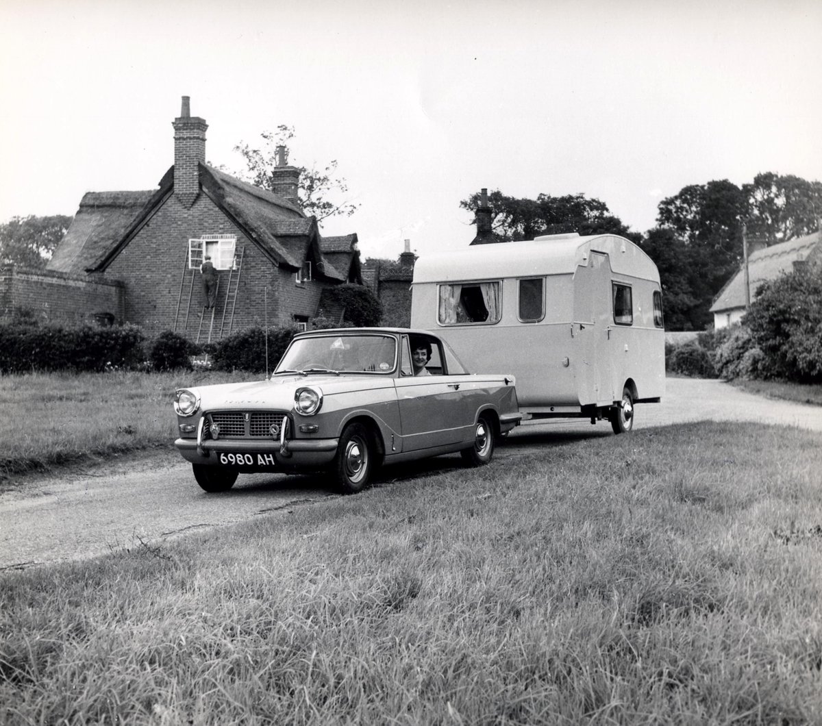 shield_insure's tweet photo. #tbt The 1959 #SpriteAlpine http://t.co/kpmlzVEWyP