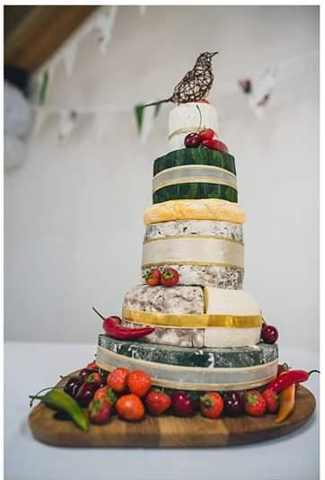 matthewscheese's tweet image. Another amazing cheesecake photo uploaded by one of our lovely customers. Wedding cheese cake? Come see us!