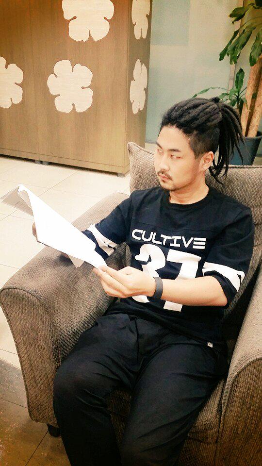 kbs_volume's tweet photo. 잠시후 3,4부엔 <귀욤열매 드세요> #딕펑스와 함께 합니다. 오늘은 특별히 #요즘젊은것들 #라이브도 들려준다고 하니까요~ 얼른얼른 모이십시오!! ^^ http://t.co/IkFMJR6dqn