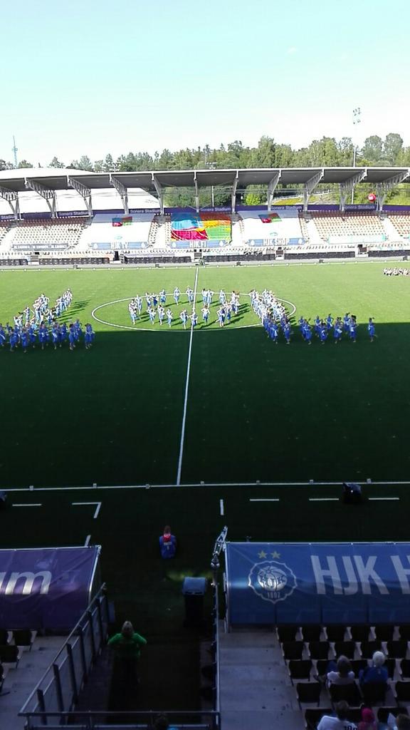 wg_2015's tweet photo. Large groups from Slovenia and Finland performing at Sonera Stadium on Wed. #wg2015 #MakeTheEarthMove http://t.co/E1XqcLDTdR