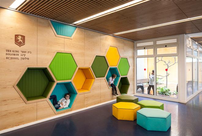 King Solomon Elementary School <a href="/Architizer/">Architizer</a> arc.ht/1IPo54l #schools #hexagons #geometry