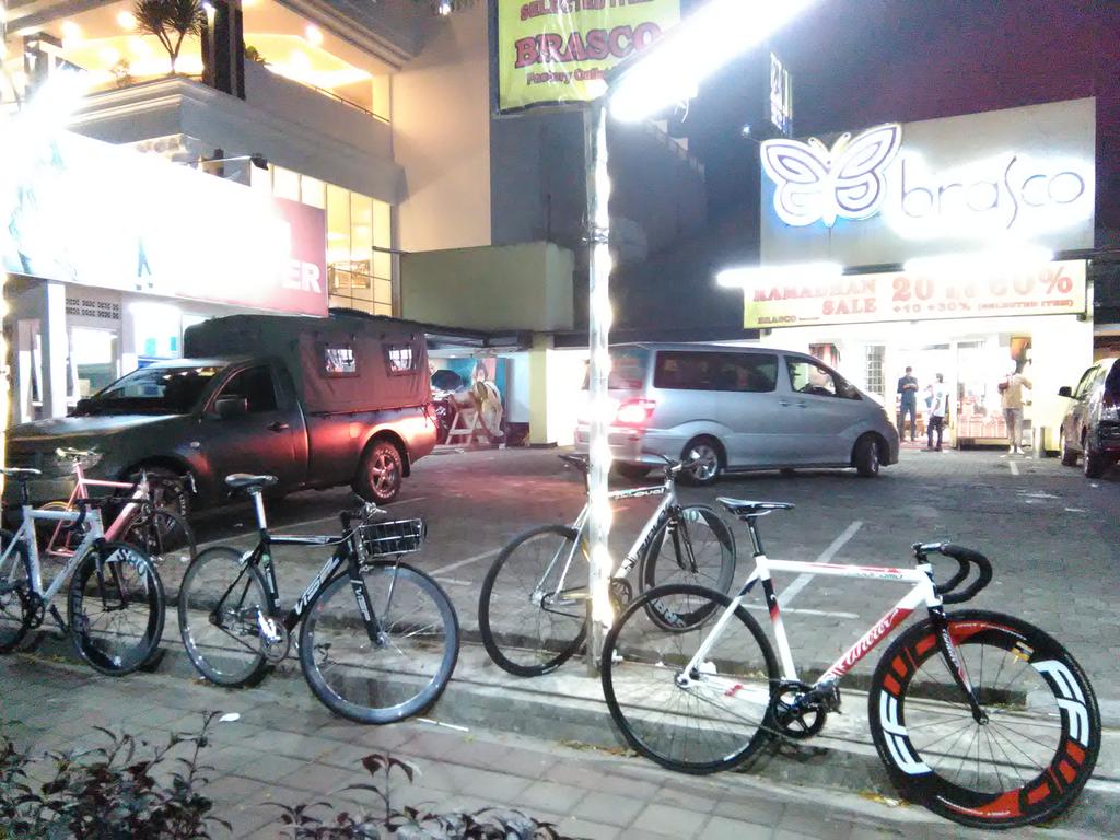 TakbiRide x Shopping baju lebaran =))