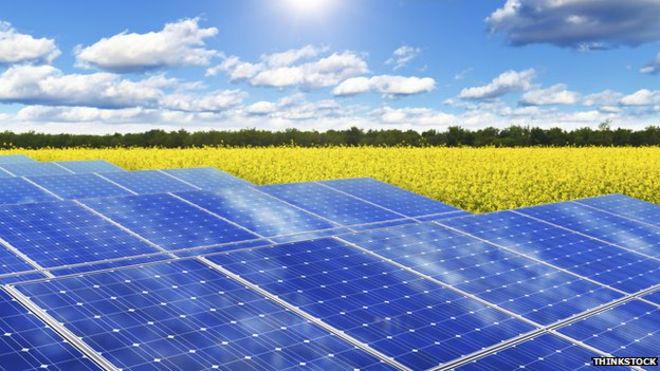 michael_wildbbc's tweet photo. Would you rather have THIS than a wind turbine? @BBCRobertCooper reports on growth of solar farms Sunday Politics. http://t.co/1fcVSwltFn