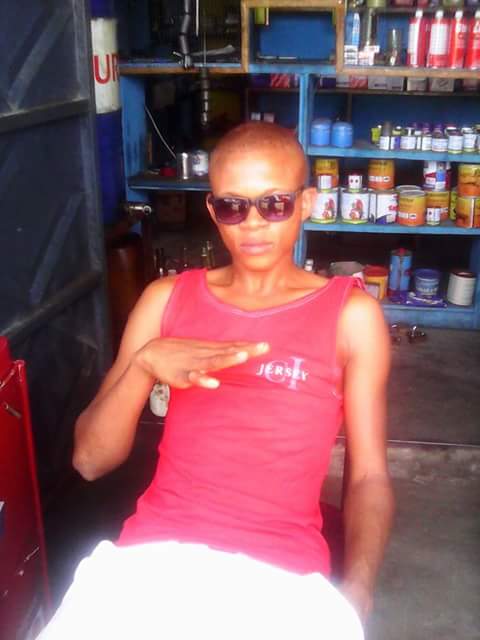 ee57bb44235d421's tweet photo. Ces un mode silence spirituel #panamboss http://t.co/VImi5VsYlT