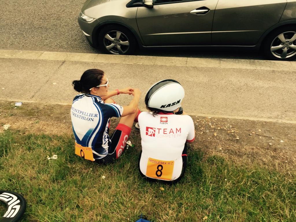 KateAllan16's tweet photo. Quiet contemplation before our race @AliceH82 @CompetePR #TTbuddy. http://t.co/8t5ELbeQjJ
