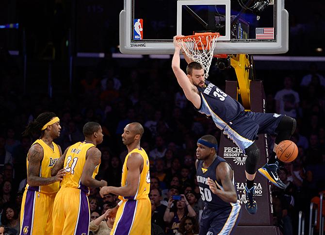 Happy 34th birthday to the one and only Zachary (Zach) Randolph! Congratulations 