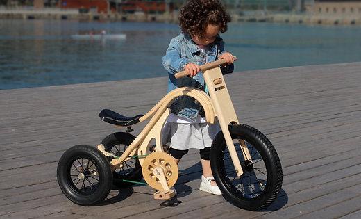 Latvijā radīts astoņās versijās pārveidojams līdzsvara ritenis bērniem ‘Leg&amp;Go' delfi.lv/a/46223169