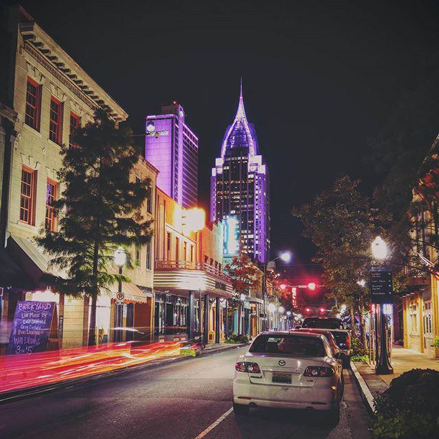 BradJBoland's tweet image. City Lights 
#cartrails #lighttrails #city #downtown #bestshotever @lgusamobile #shotonandroid #shotonlgg4 #smartph…
