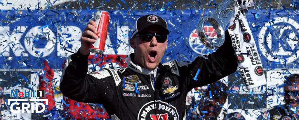 Mobil1TheGrid's tweet image. .@StewartHaasRcng&apos;s @KevinHarvick – Winner of the 2015 @ESPYS #BestDriver award. #NASCAR #ESPYS2015 #4TheWin