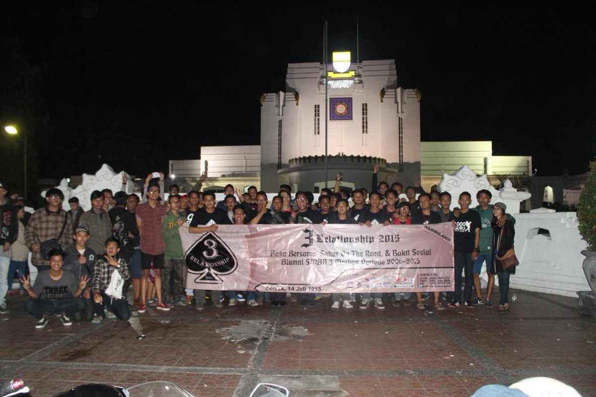 SAHUR ON THE ROAD ALUMNI SMAN3 CIREBON 2006-2015 #3RELATIONSHIP2015