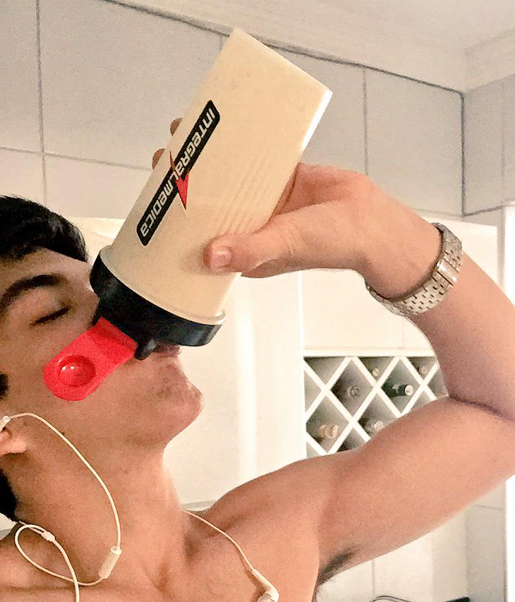 _Anderson_JR10's tweet image. Vdc💪🏽💥
#toudevoltatruta
#esmagaqcresce
#foconamissao
#shapeinesplicavel