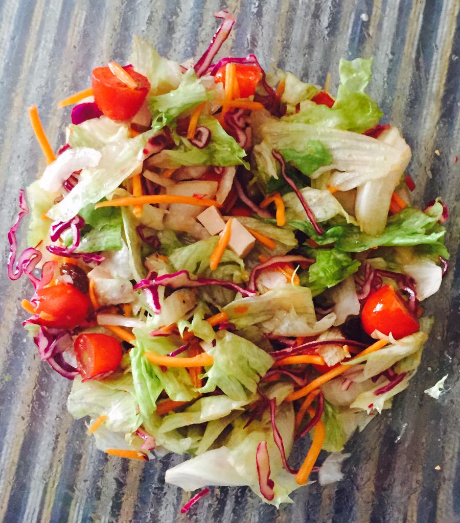jalfonsorey's tweet photo. La comida estรก servida.
#MasterRey http://t.co/4D7GlpP9vd