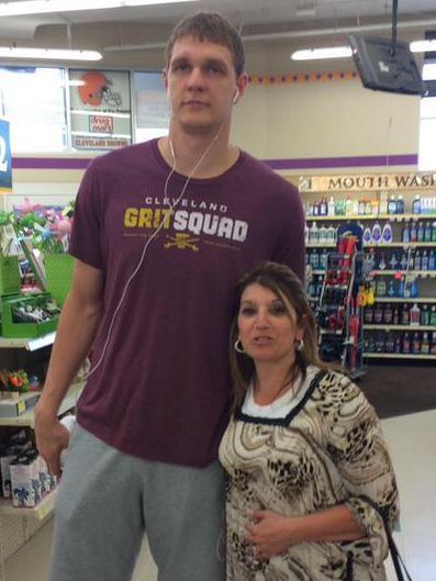 Timofey Mozgov Is Living The Life  Nba-3522