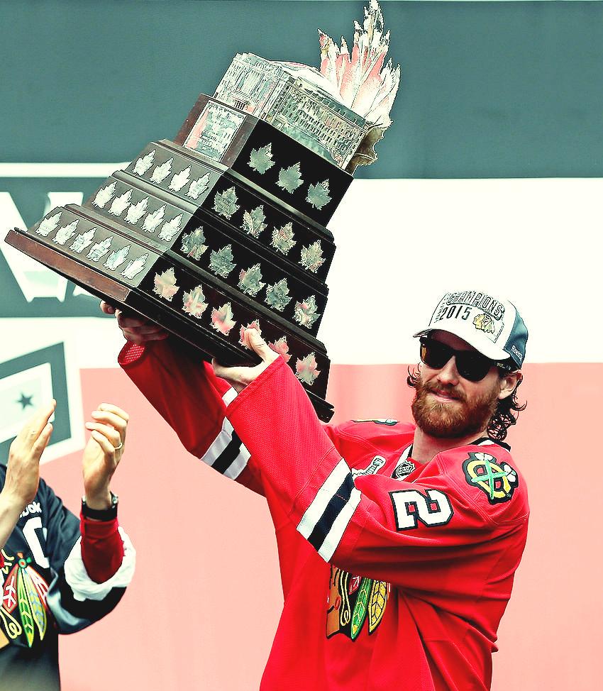 HAPPY BIRTHDAY TO ONE OF THE GREATEST HUMANS IN THE WORLD. YOU\RE A HANDSOME LEGEND, DUNCAN KEITH. I LOVE YOU   