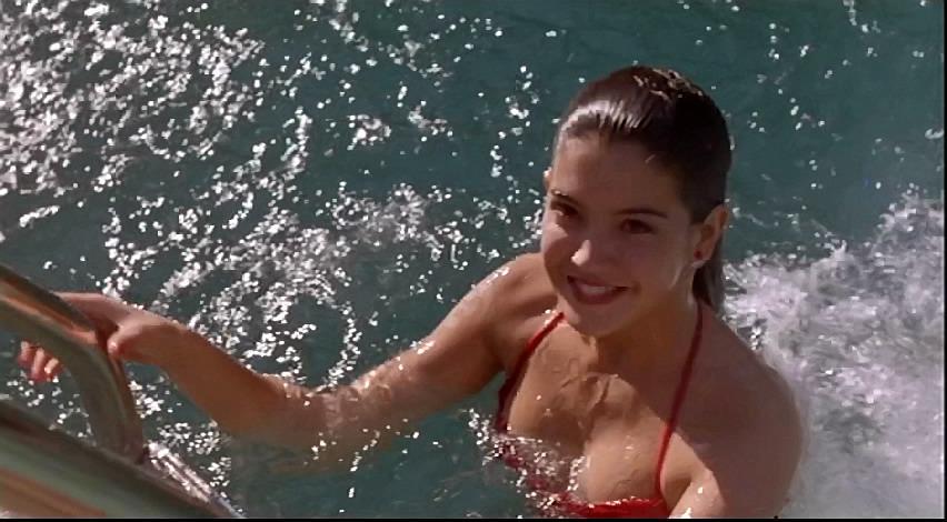 Happy Birthday to Phoebe Cates.. 