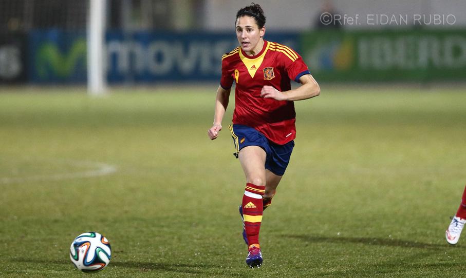 SEFutbol's tweet photo. Nuestra internacional @VeroBoquete, nominada a mejor jugadora de Europa #FutFem http://t.co/c54xTSYoZy http://t.co/XRWXRP4gYs