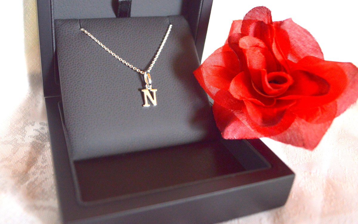 xBeautifulFairy's tweet photo. Habt ihr schon meinen neuen Post entdeckt? Schmuck von @Amoonic 
Immer eine tolle Idee, für ein Geschenk.
#jewelry http://t.co/G9VmdzNgfd
