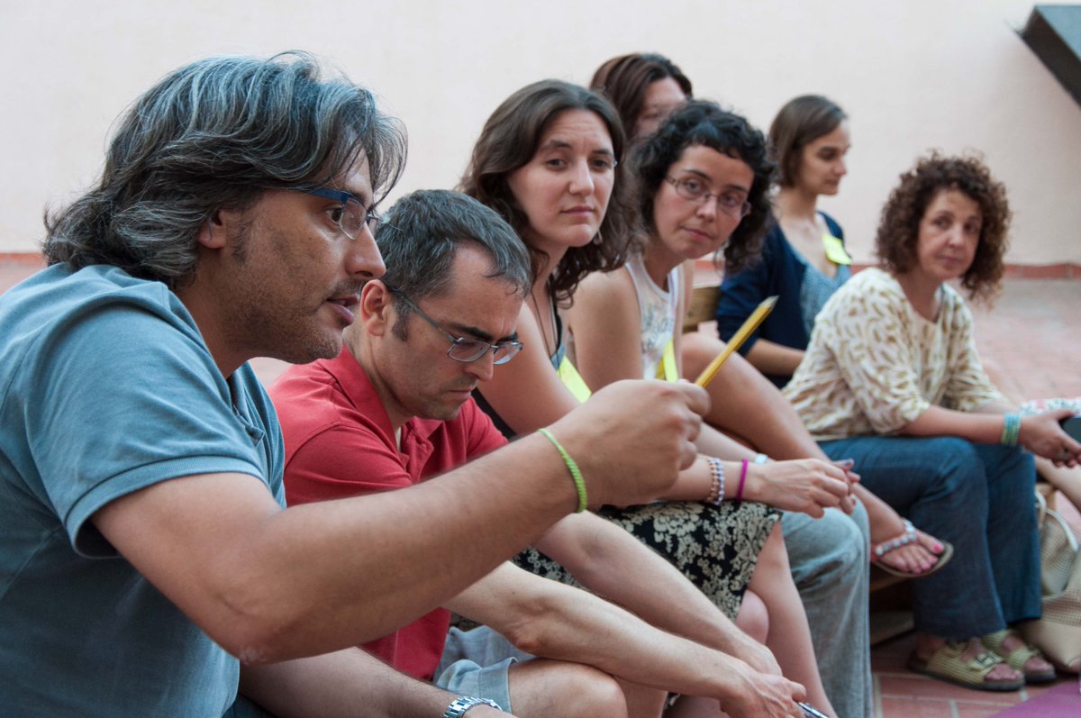 _cipereira's tweet photo. Fotos de l'últim Green Drinks #GDCOAMB i de les edicions anteriors al nostre canal Flickr: https://t.co/jnb3cFYBb9 http://t.co/yZsN4Glb7n