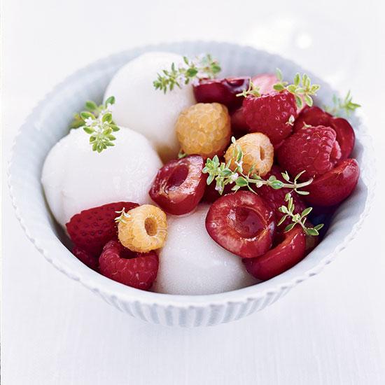 foodandwine's tweet photo. Cool down with some homemade sorbet: http://t.co/2UkshJXOdm http://t.co/S1tOGFVdA7