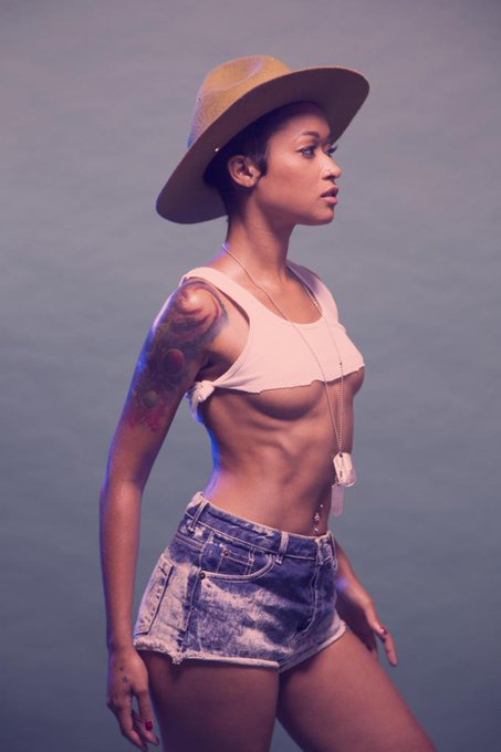 G'morning! Last night I had the pleasure of shooting with @trokonvhill for the first time! You like?<a href="/tag/drop"class="tags"><span>#drop</span></a><a href="/tag/gimmie20"class="tags"><span>#gimmie20</span></a>