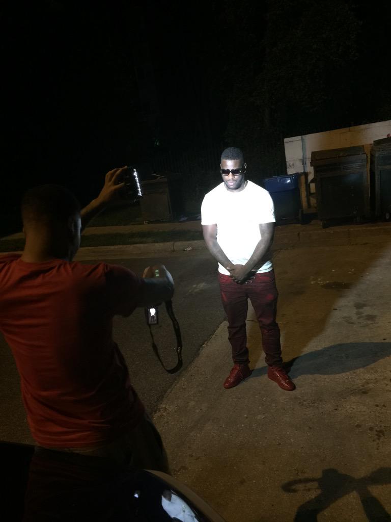Biggeedher's tweet photo. Shooting Visuals!!! #GlobalSoon S/0 to everybody who forgot Im bout to turn this rap shyt up 🔮© http://t.co/ywkPg7sGq8