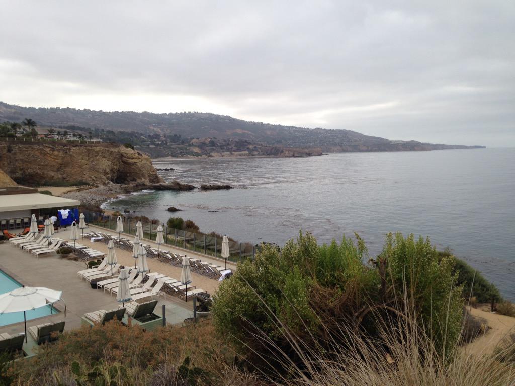 JenHowell4's tweet photo. View en route to breakfast w @OrigamiLogic this morning! Can't wait to hear @MediaMetricsGal #anadigital #workation http://t.co/ISDA9bDwm1
