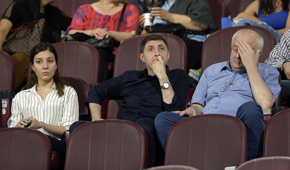 FOTO - Arçil Arveladze maçı tribünden takip etti.