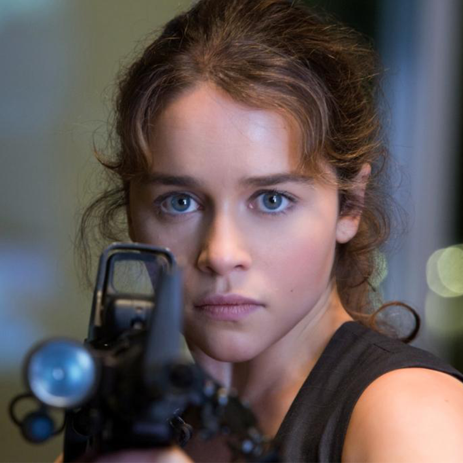CinesUnidos's tweet image. #SabíasQue “Sarah Connor” en #TerminatorGenesis es interpretado por Emilia Clarke, estrella de #GameOfThrones