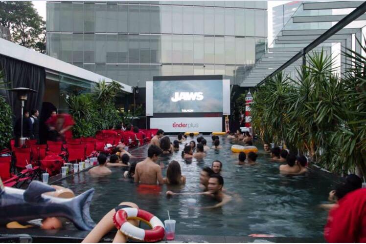 CinemaCoyote's tweet photo. #PoolCinema y otras funciones son lo que a #CinemaCoyote no gusta organizar! http://t.co/Bwf5dMPUpD http://t.co/Q6GDCSYW56