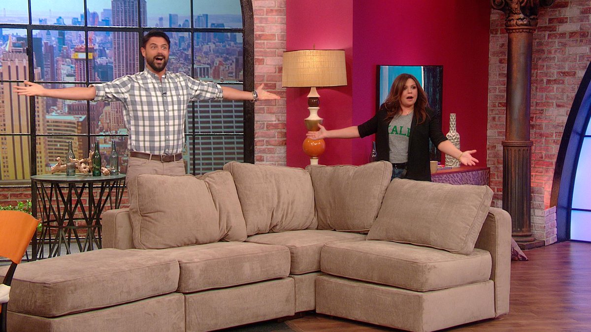 GAVL_IT's tweet image. Tomorrow FRI @RachaelRayShow are launching GAVL to the masses! Check local listings GAVL.com #GAVL