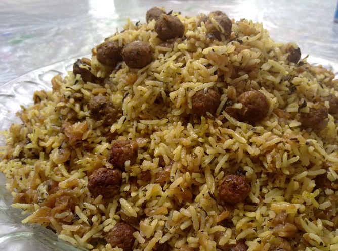 WeGoIran's tweet image. Persian cuisine is a unique way of cooking by its own;1 of the traditional food is Kalampolo
facebook.com/wegoiran