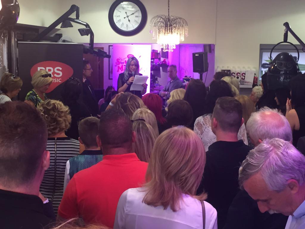 oneasalonteam's tweet photo. @GinaAkers LIVE on stage @ @oneasalonteam #SoundMakeover @PRSforMusic http://t.co/Iw9CCLo1Px