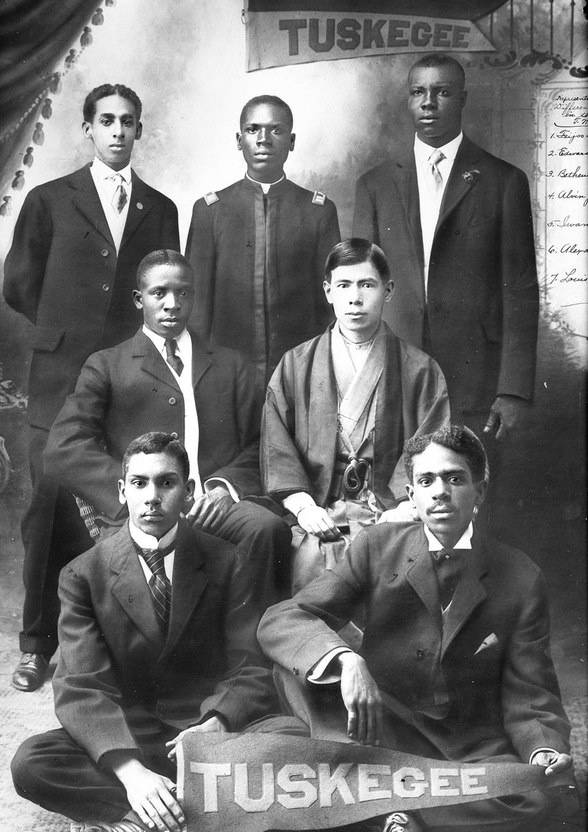 TuskegeeUniv's tweet photo. Class of 1914 #tbt #TUtbt http://t.co/K0dPo7VQrw