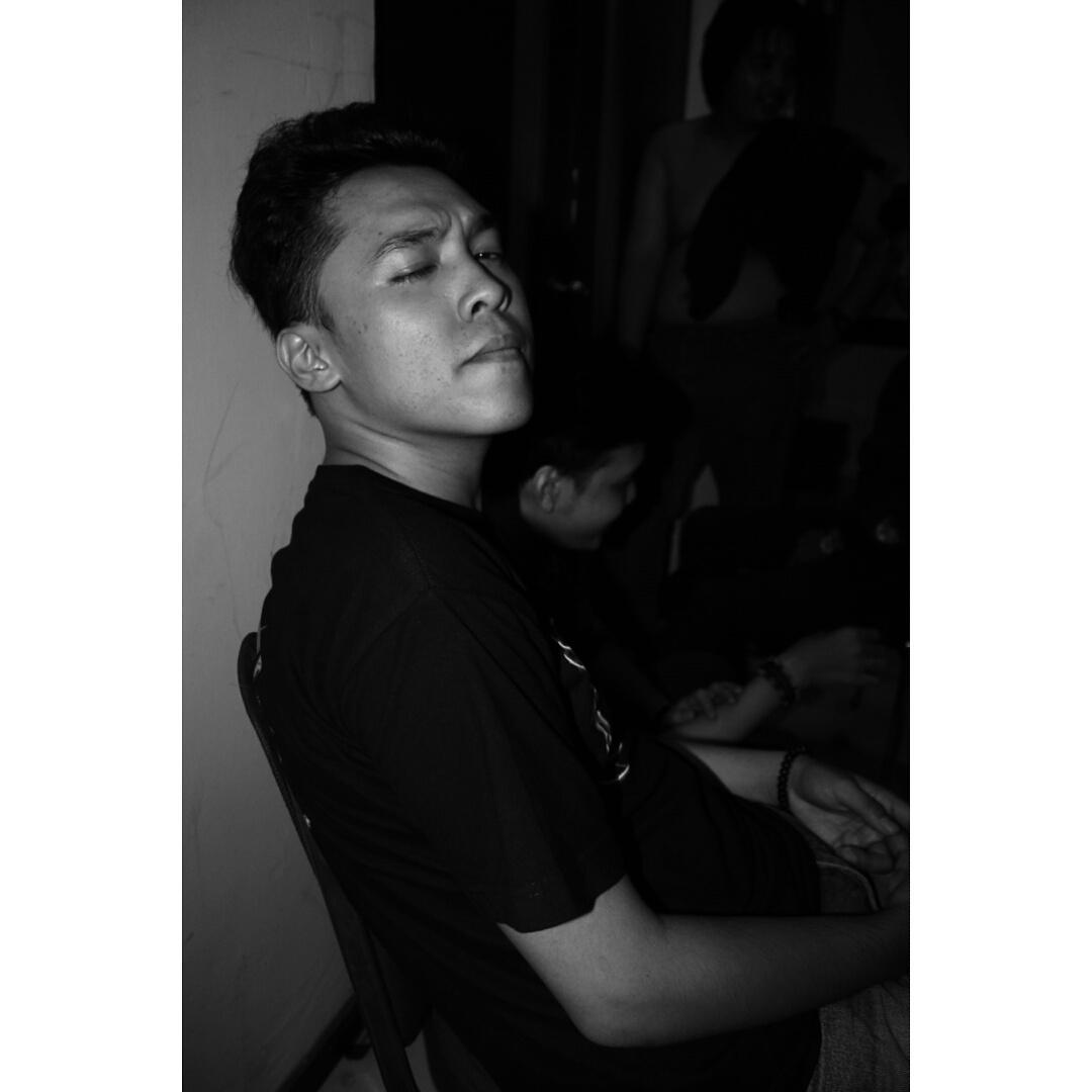 Happy Beerday for our Vocalist <a href="/EzR_Sembiring/">Ezr ॐ</a> \,,/