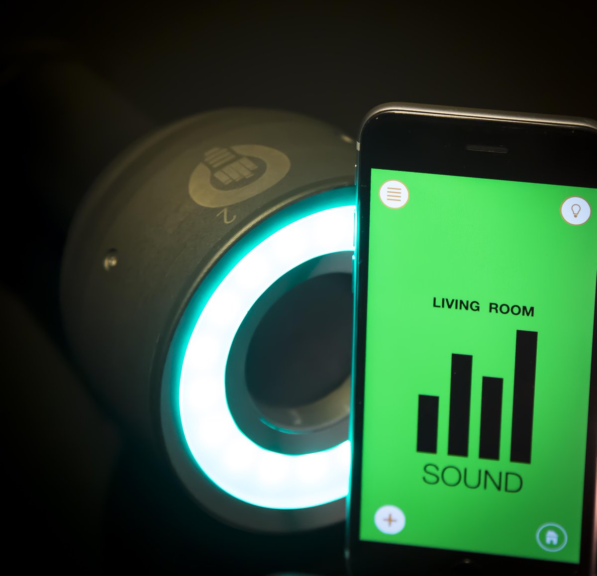 GoLightfreq's tweet image. Back LightFreq on #Indiegogo and get a lightbulb that changes colors and plays music! bit.ly/LFSquare2