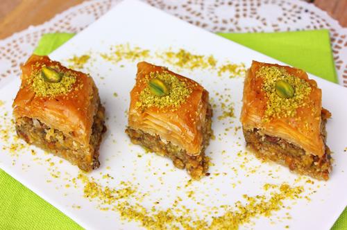 BellaCorfu's tweet photo. Baklawas.
The most famous sweet in Greece , look for more at http://t.co/rzM59qYX6G  #greek_foods   #greek_vacation http://t.co/KlgNHBZk0G