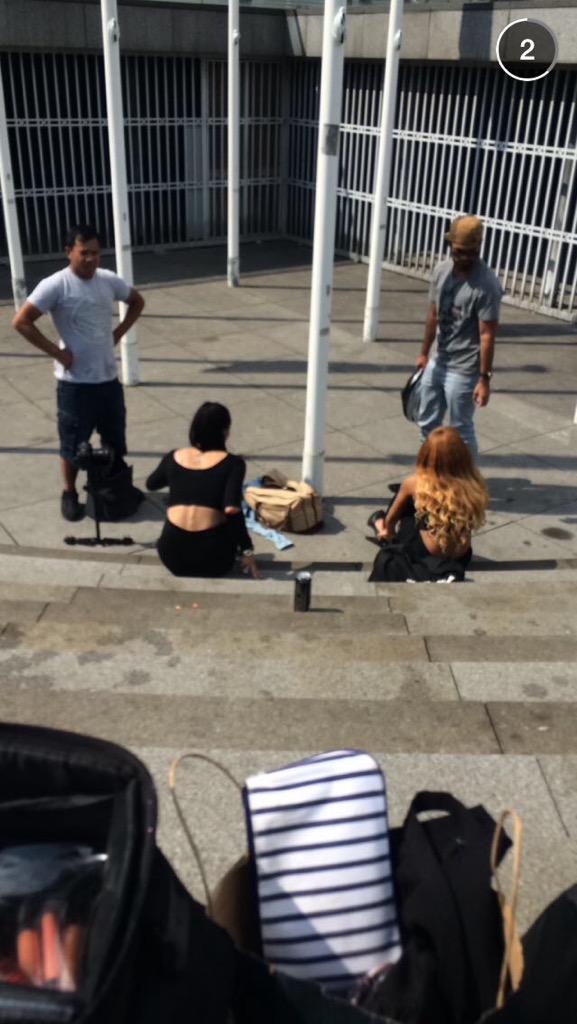 Espace_Romy's tweet photo. @RomyMofficial via SnapChat! http://t.co/SsFsDeUb1U